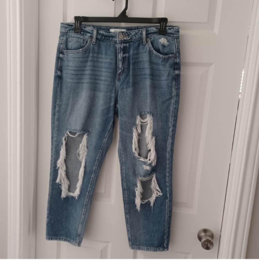 Zenana Cropped Denim Jeans Sz 31